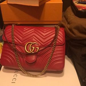 ♥️Gucci marmont 2.0 hibiscus red NWT